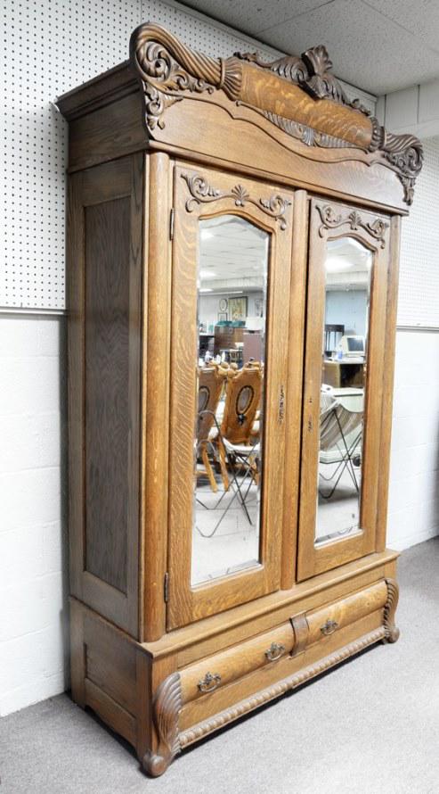 Oak Quarter Sawn Rolling Pin Armoire with Beveled: Quarter Sawn Oak Rolling Pin Armoire with Beveled Mirror Doors 94" T, 56" W, 20" D