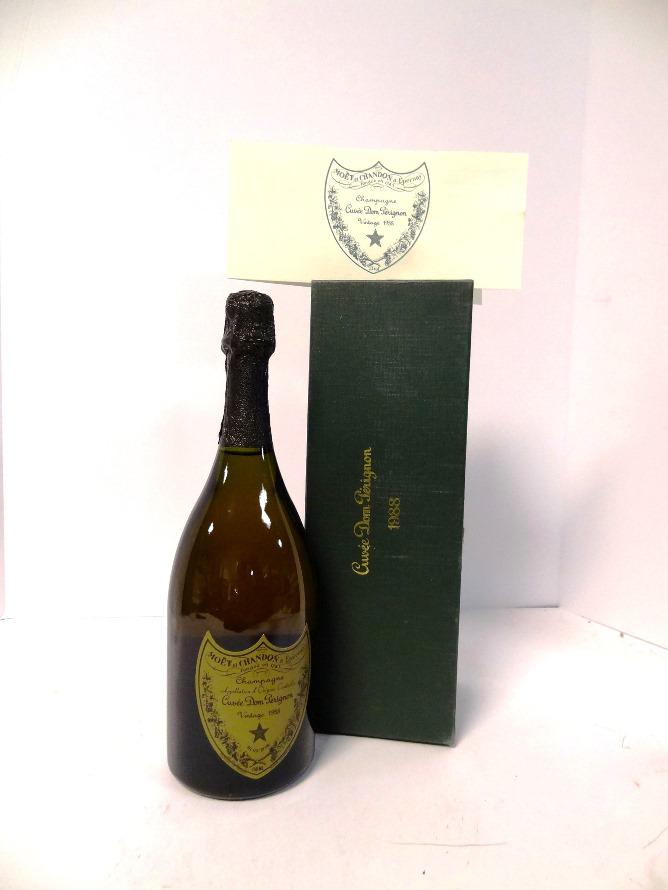 Cuvee Dom Perignon 1988: Cuvee Dom Perignon 1988 gift box & bottle of Dom Perignon Champagne 1988