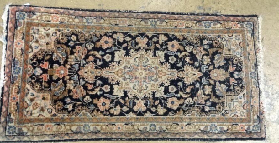 Antique Throw Rug Blue/Tan: Antique Throw Rug Blue/Tan 2'1' x 4'3"`