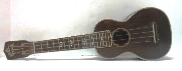 Gibson Ukulele (1 of 7)