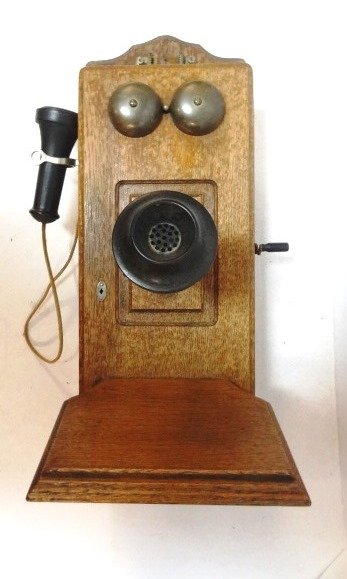 Antique Oak Wall Phone (1 of 4)