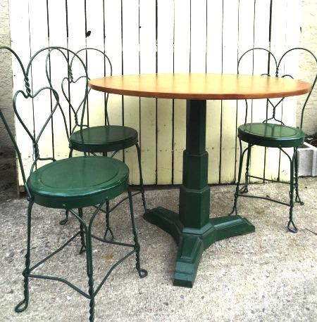 Vintage Ice Cream Table and Chairs (1 of 3)