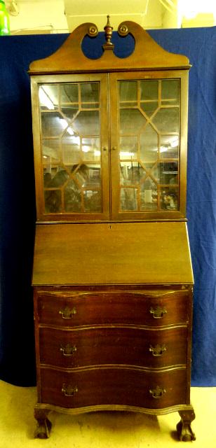 Vintage Mahogany Furniture (1 of 3)