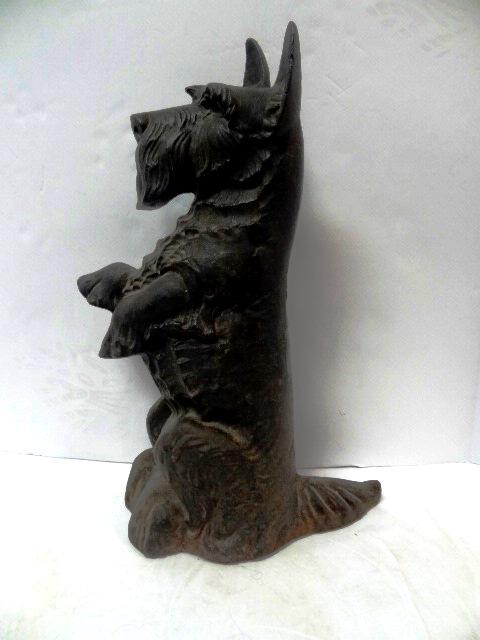 Large Scotty Dog Door Stop (1 of 2)
