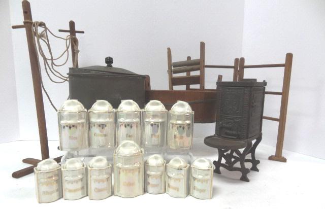 Vintage Wooden Doll House Washing items and cast Iron (1 of 6)