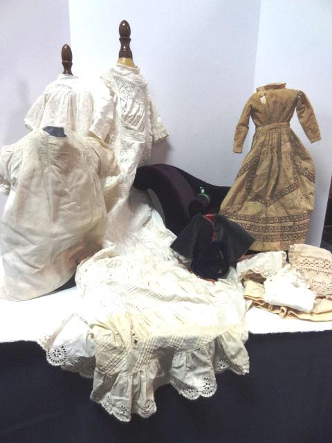 Doll Recamier & Vintage Doll  Clothing (1 of 5)