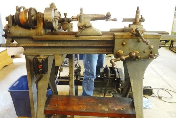 Antique Lathe (1 of 9)