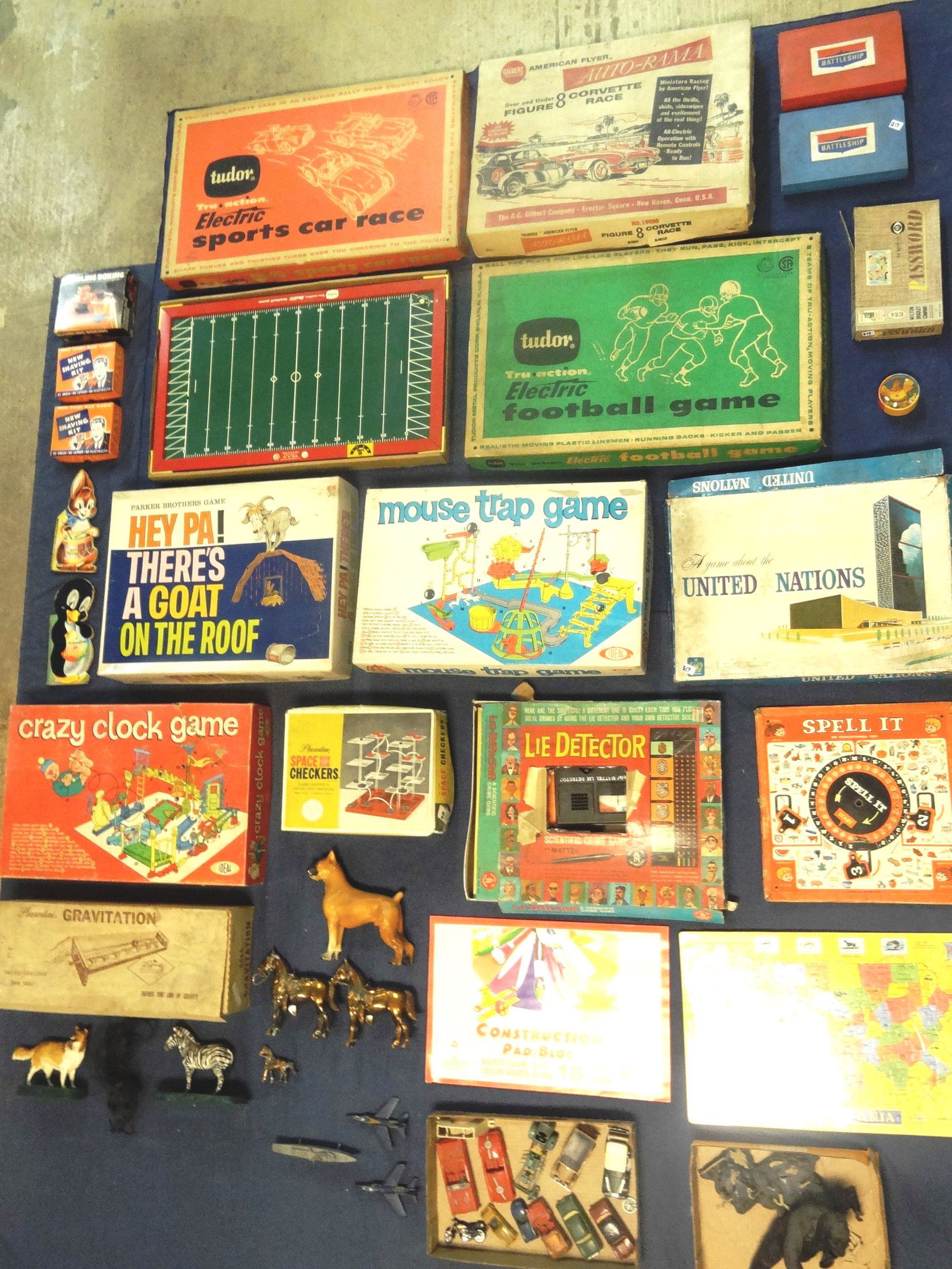 Games in original boxes as is (1 of 7)