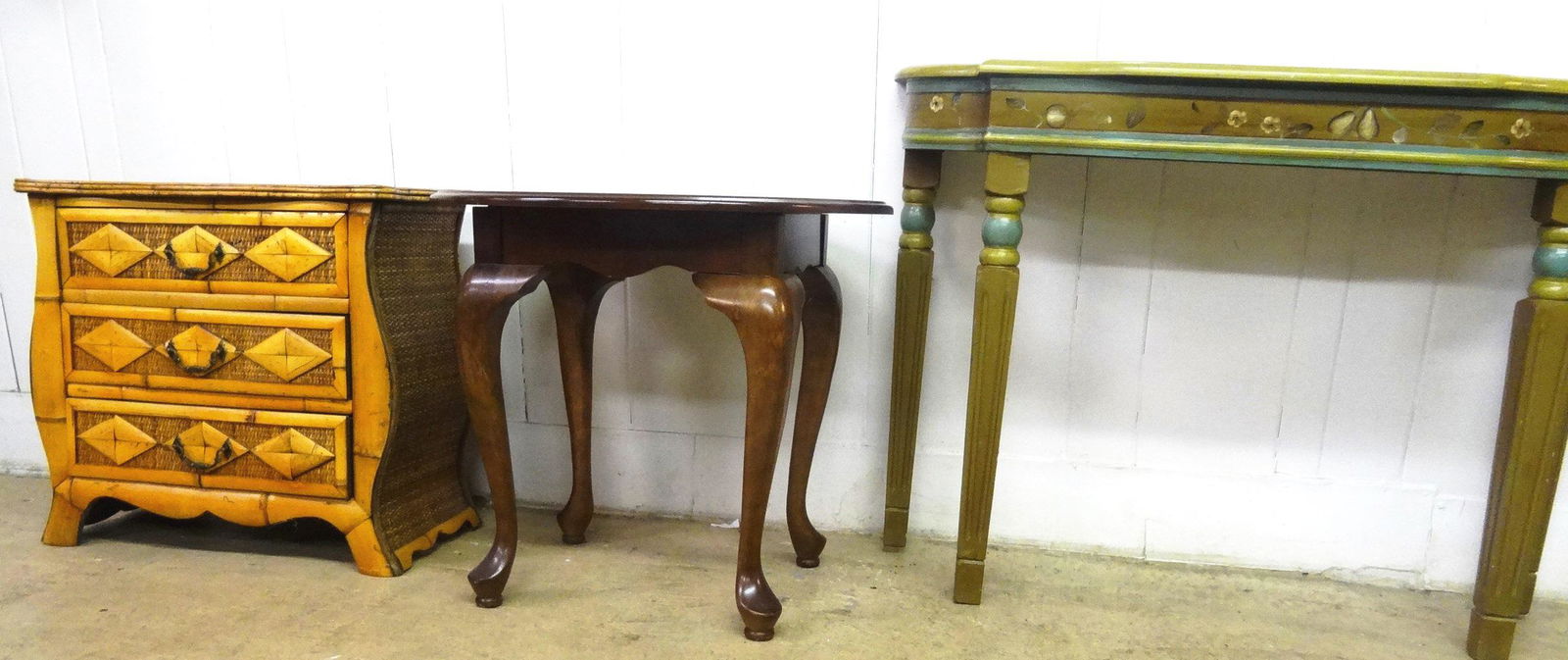 Contemporary Furniture (1 of 3)