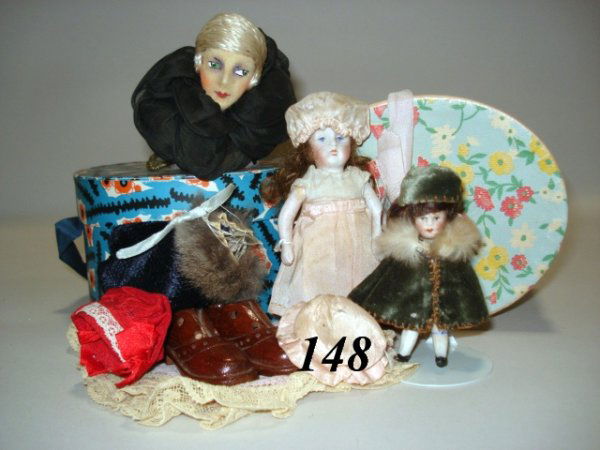 Bisque Dollhouse Dolls: Two all bisque dollhouse dolls, 4" & 3", two hatboxes, cloth, dollface, etc.