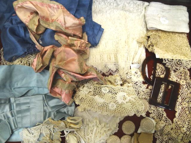 Vintage Laces and Ribbons: wonderful selection of Laces to include French Lace, Irish Crochet, Early Ribbons, Lace covered Buttons