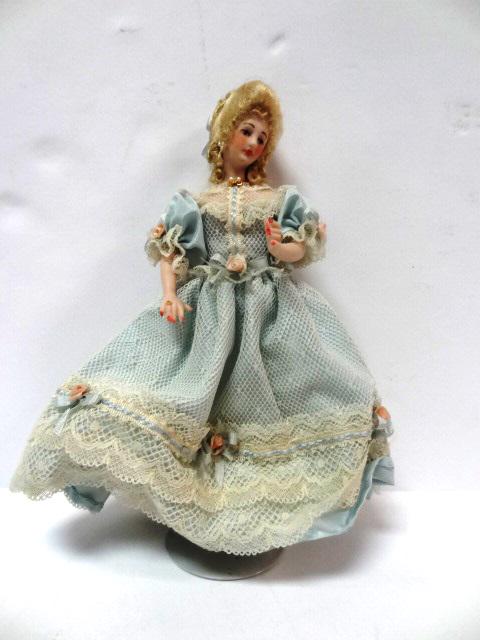 Doll House Doll: Doll House Doll Artist unsigned