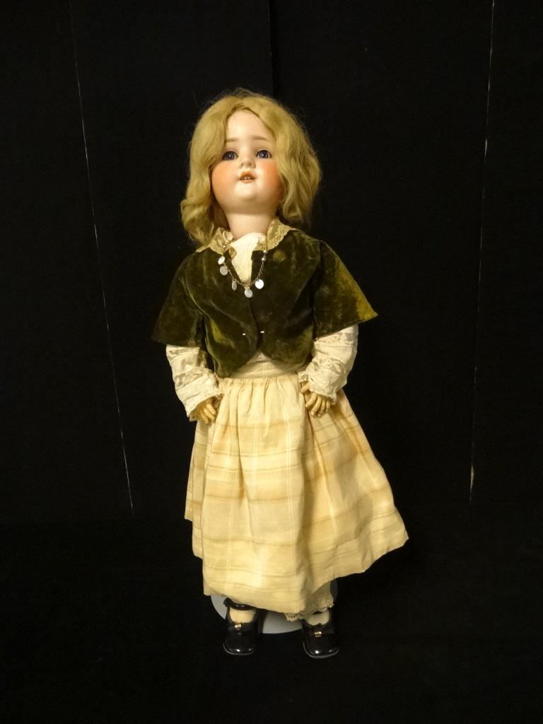 Bisque Doll: S&H #914 26" w/mohair wig (not original), stuck to top of head, open/close eyes, open mouth, composition body, redressed, nice face