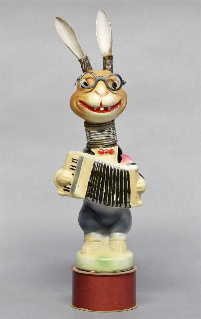 Vintage Large Rabbit Candy Container (1 of 6)