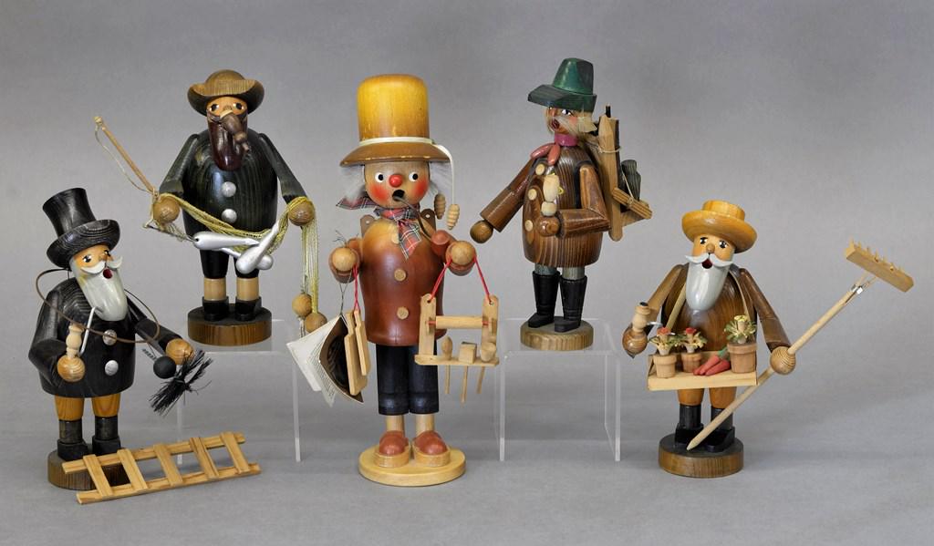 Five German Erzgebirge Smoker Incense Burners (1 of 1)