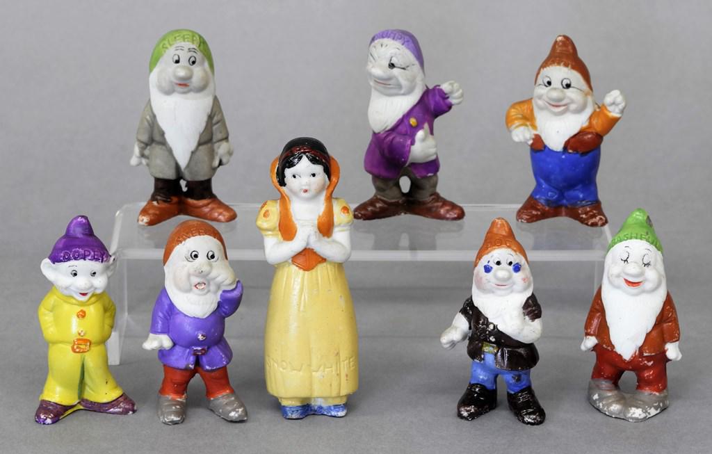 Vintage Bisque Snow White & Seven Dwarves (1 of 1)