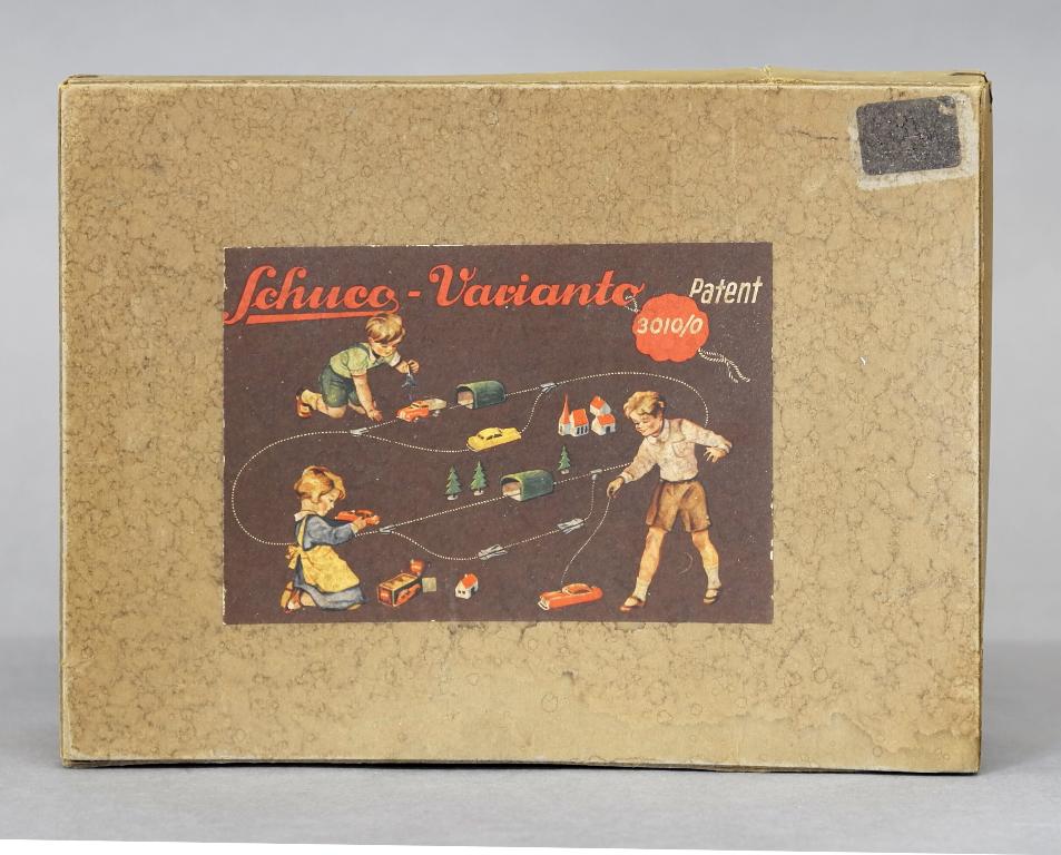 Schuco Variando Auto Driving Course Set (1 of 5)