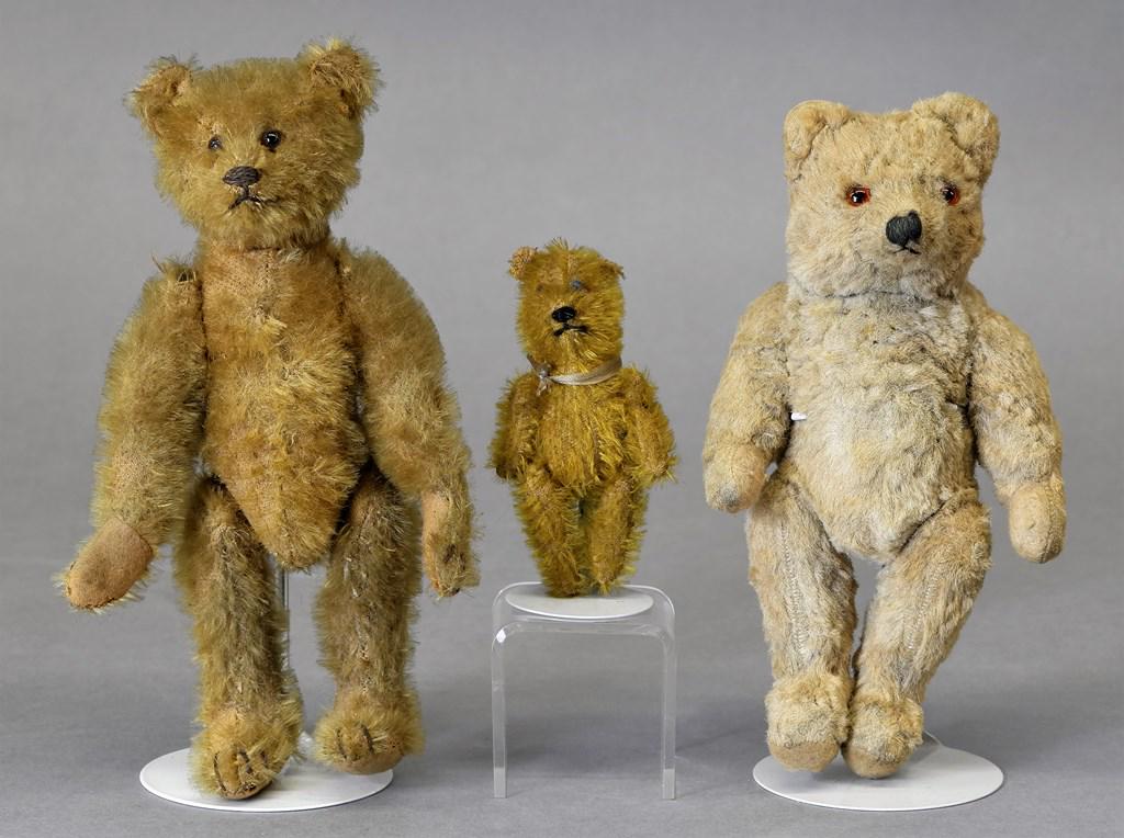 Three Early Teddy Bears (1 of 2)