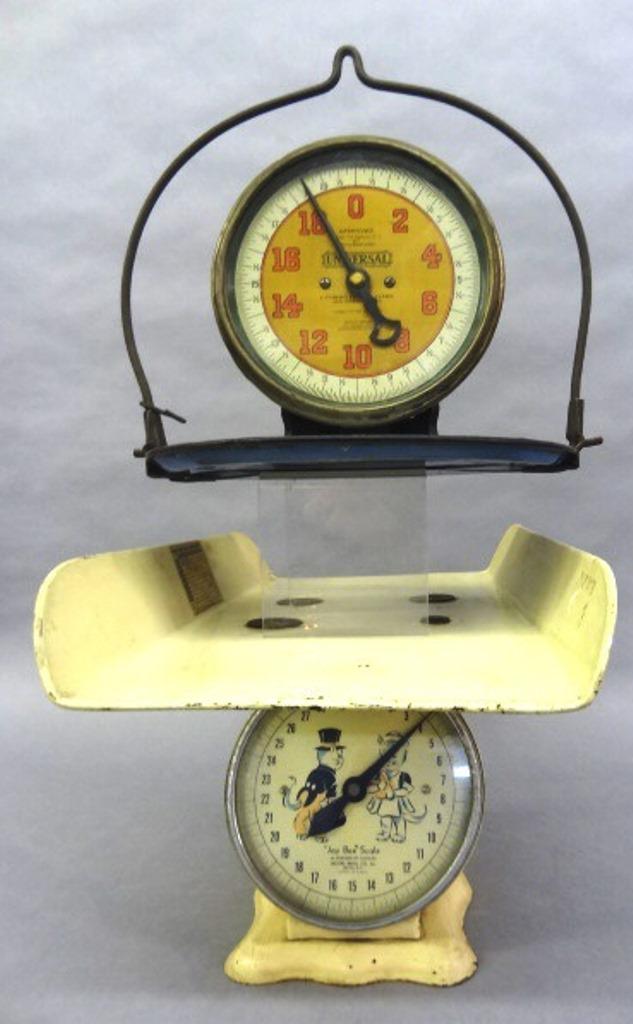 Universal 20 LB. Store Scale & Jacobs Baby Scale: Vintage Landers, Frary & Clark 20 pound capacity Universal hanging store scale, 21.5"H overall, vintage Jacobs Bros. "Jay Bee" twenty pound baby scale with Weight - Height table for infants and print