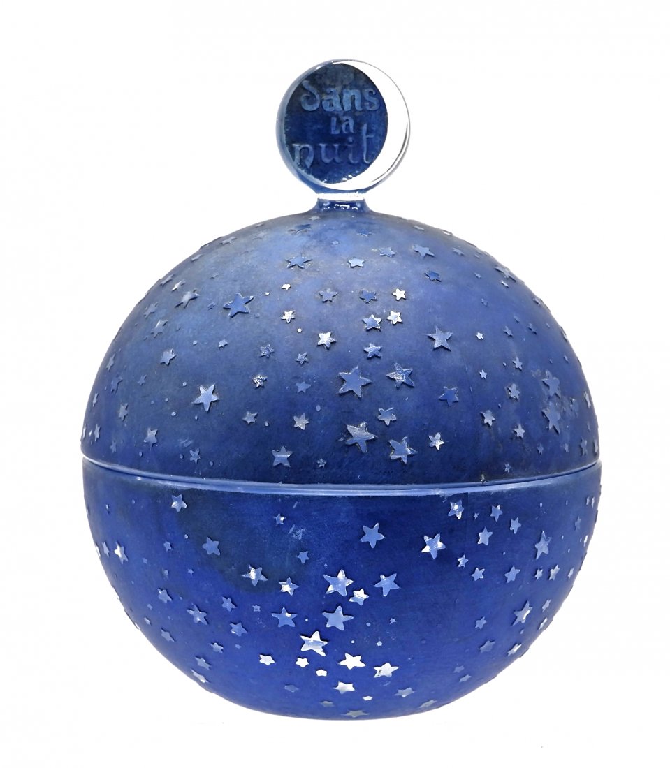 R. Lalique Dans La Nuit Powder Box: Vintage powder box circa 1927 decorated with clear stars and blue enamel, finial signed Dans La Nuit [In The Night], bottom has molded signature [R. Lalique France], 5"H