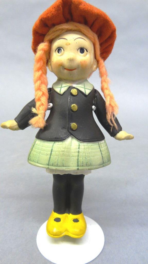 Little Annie Rooney Comic Bisque Doll: Antique bisque doll with jointed arms marked on back "Germany", character doll based on the title character of the 1925 silent movie "Little Annie Rooney" played by Mary Pickford, 5"H