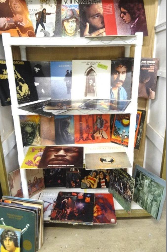 Showcase of Record 1960: Over 50 Records, Velvet Underground, Greatful Dead, Jimi Hendrix, Jim Croce, Neil Diamond, The Moody Blues and more