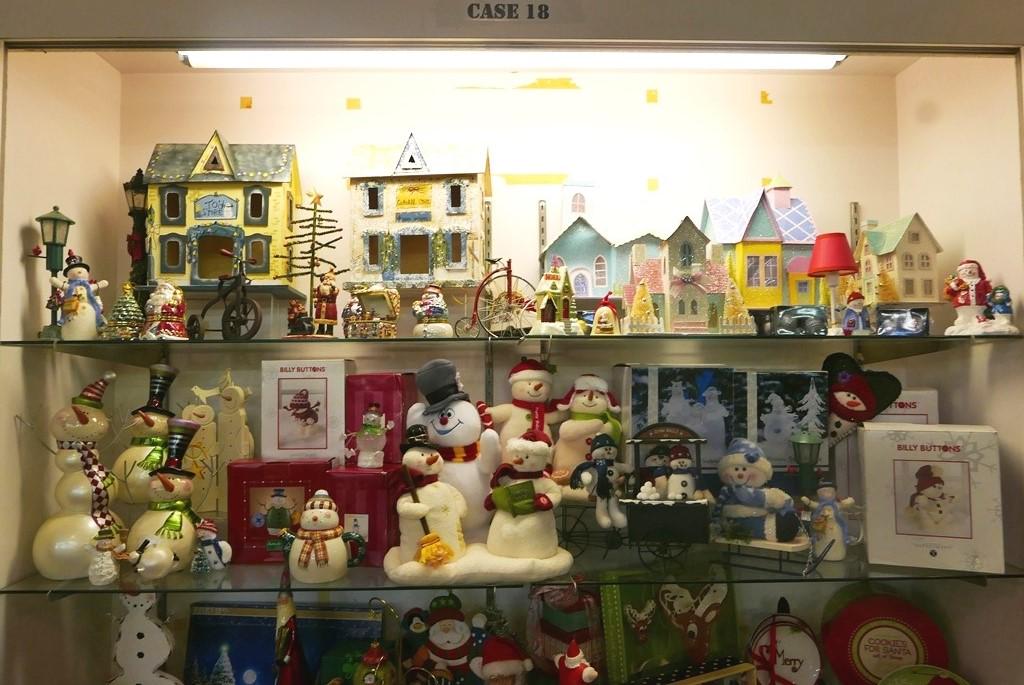 Snowmen and Christmas Houses: Five Music Boxes, Two Bikes, Ornaments, Collection of Snowmen and Houses, Moveable Music Snowman, Three Billy Buttons De[pt. 56, Two Holiday Ice Sculptures[, Three Snoglos Dept. 56, Two Holiday Ice Sc