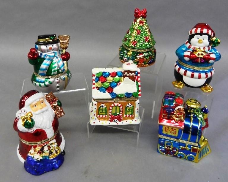 Porcelain Music Boxes, Mr. Christmas: Music boxes 6" Tall , all in working Condition
