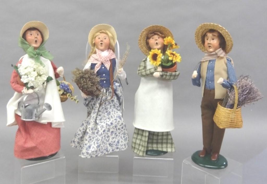 Byers Choice Carolers: Four Byers Choice: Spring Floral Ladies