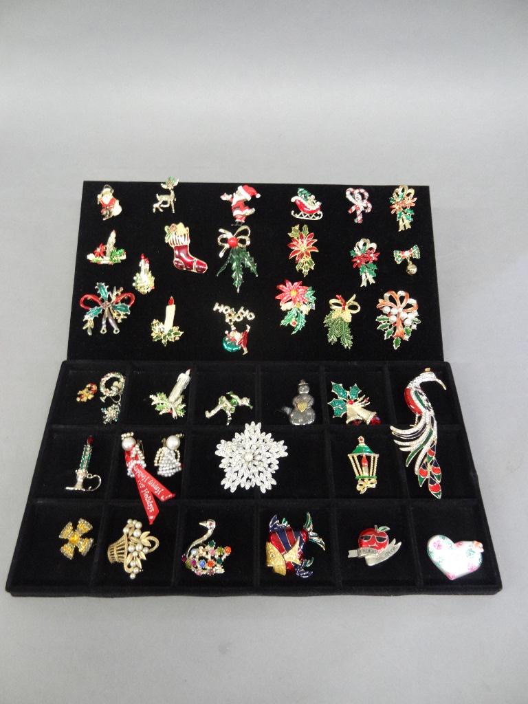 Costume Christmas Jewelry: Two Wonderful Trays of Christmas Pins, all kinds and sizes, don't forget the Flamingo is it great..