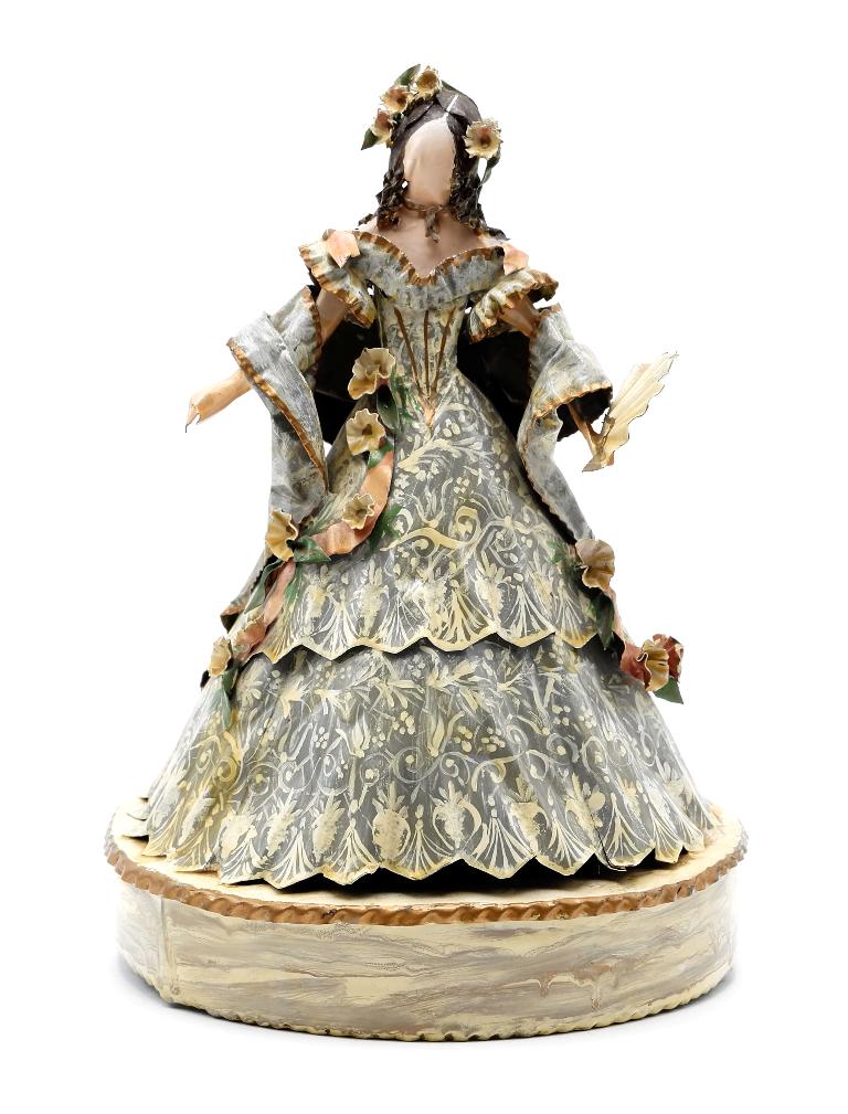 Lee Menichetti Artisan Baroque Costume Sculpture: Lee Menichetti [New York & Palm Beach Florida - 1931 to 1997] well known mid-century artist known for his theatre related art, this sculptures is made of hand bent and painted sheet brass, 18th centur