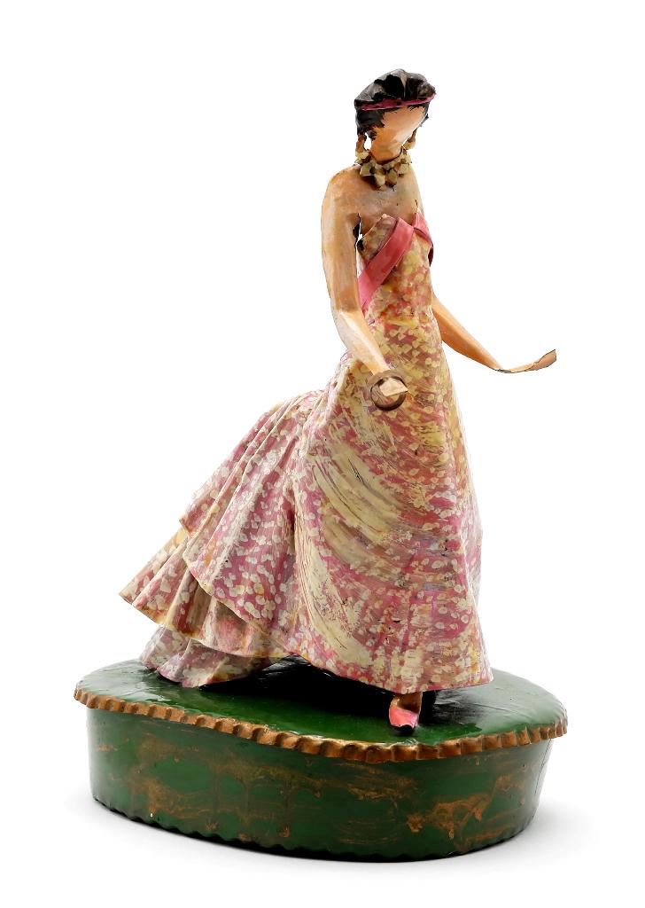 Lee Menichetti Artisan 1968 Couture Costume Sculpture: Lee Menichetti [New York & Palm Beach Florida - 1931 to 1997] well known mid-century artist known for his theatre related art, this sculpture is made of hand bent and painted sheet brass, girl wearing