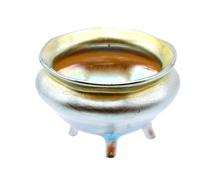 Tiffany Iridescent Glass Salt Dish: Antique tiffany iridescent glass individual salt dish on four legs, signed LCT, 2.25"D, 1.5"H