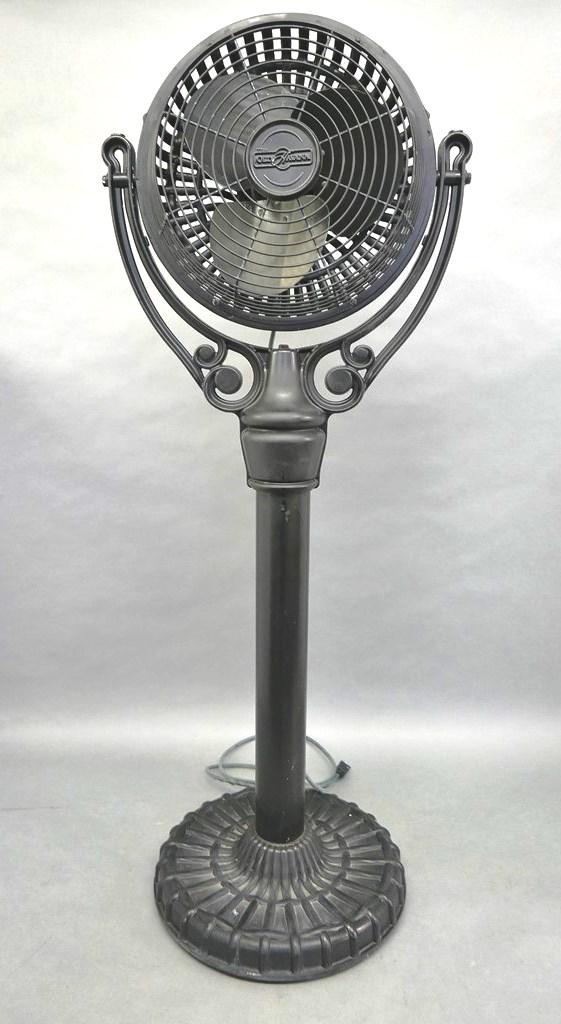Fanimation Old Havana Floor Fan: Fanimation Old Havana cast metal floor fan 49"H