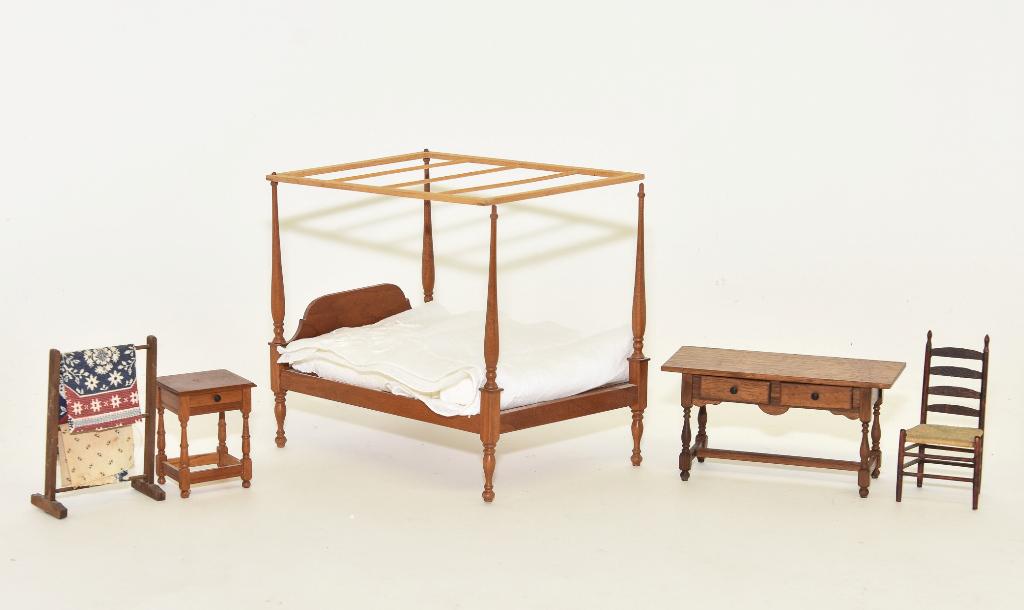 Warren Dick Bedroom Dollhouse Miniatures: Warren Dick mahogany high post bed with canopy 7 1/8"L, 5.25"W, 6.5"H, mahogany double drawer table 5"W, mahogany side table 1 7/8"W, includes an unsigned ladder back chair with woven seat, Betty Spic