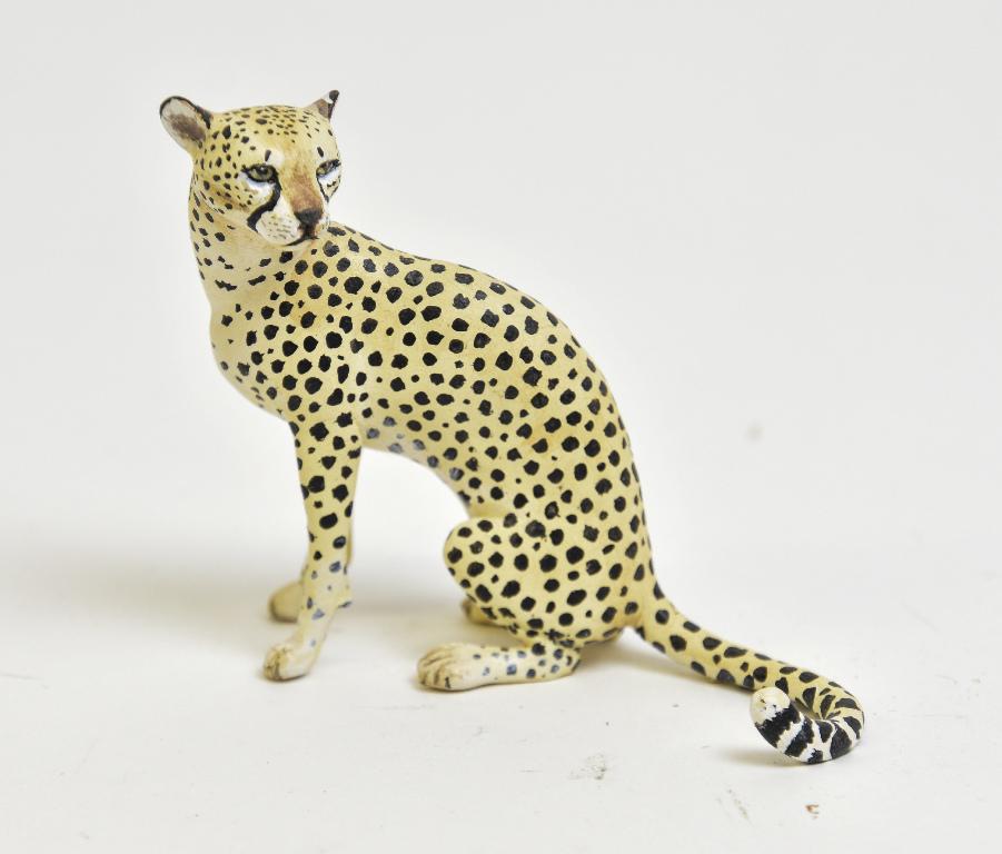 Karl Blindheim Artisan Cheetah Miniature Figure: Karl Blindheim dollhouse miniature hand made Cheetah 3.5"L