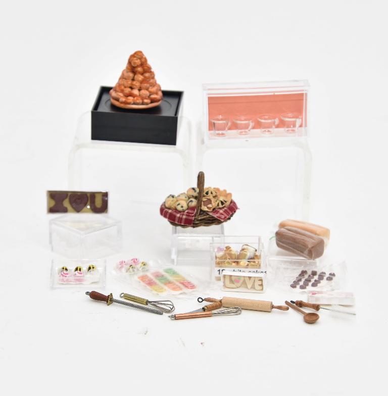 Lola Originals Dollhouse Desserts & Accessories: Nice group of 1/12" scale dollhouse desserts from Lola Originals, desserts, loafs of bread, basket of treats, trays of cookies, boxes of baked goods, set of four glass measuring cups, kitchen utensils
