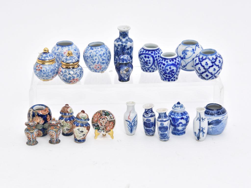 Dollhouse Blue and White & Imari Porcelain: Nice selection of dollhouse 1" scale dollhouse blue and white porcelain vases and jars, also includes Imari style urns, vase and plate