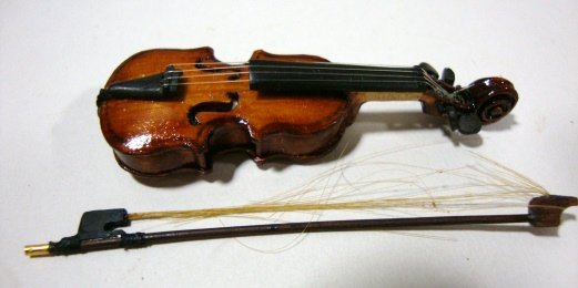 W. Foster Tracy Violin: Rare Incredible Violin made by W.Foster Tracy, all his instruments are playable, there are very few of these ever sold 2"