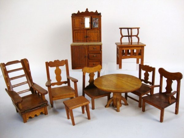 Folk-Art Oak Dollhouse Furniture: Wonderful Folk-Art Dining Set, Oak round Table, 3 Chairs, 1 Rocker & great Old lounge, Mission Stand, Small Occasional Table, Stool, Great Kitchen Cupboard W/2 glass doors, scalloped crest, Some made