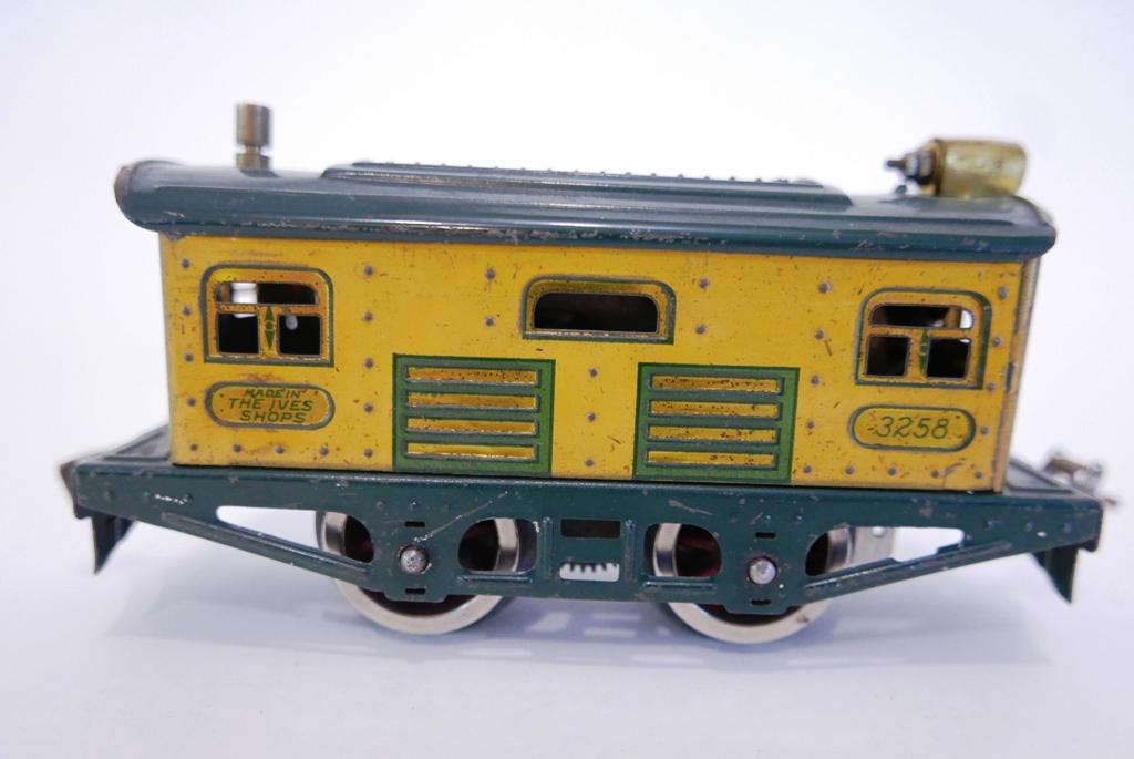 Ives Electric Locomotive (1 of 2)