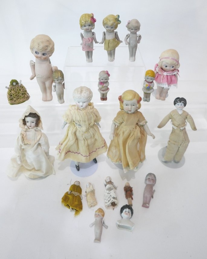Large Lot of Miniature Bisque and China Head Dolls (1 of 4)