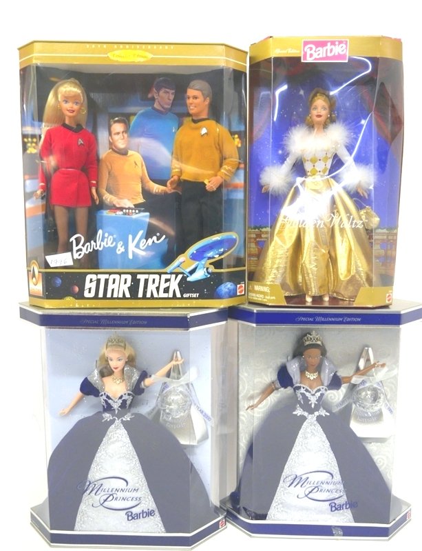 Barbie Star Trek, Millennium, Golden Waltz (1 of 2)