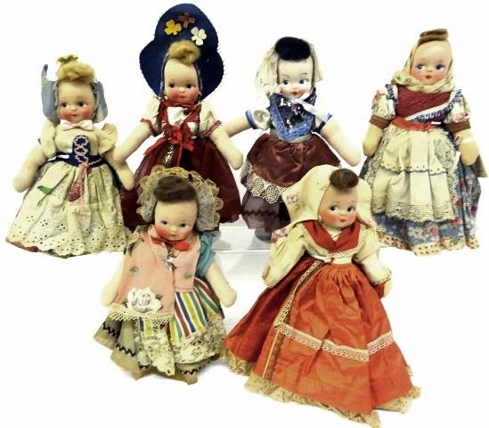 Six Molly International Dolls (1 of 1)