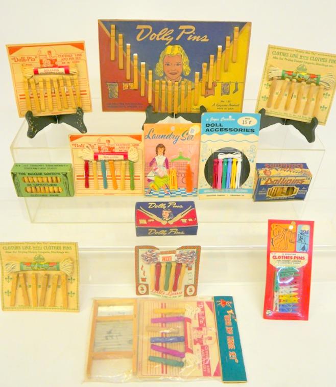Collection Doll Clothes Pins ob (1 of 2)