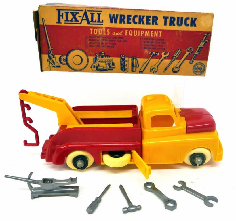 Marx Fix- All Wrecker Truck (1 of 3)