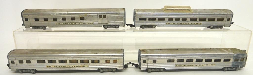 American Flyer Four Aluminum Passenger Cars (1 of 3)