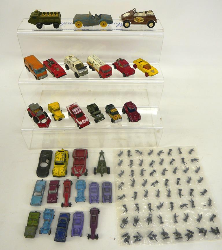 Die cast cars, trucks & Military men, Hot Wheels, (1 of 5)