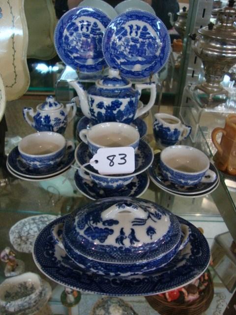 Blue Willow Childs Tea Set: Partial Blue Willow Childs Tea Set