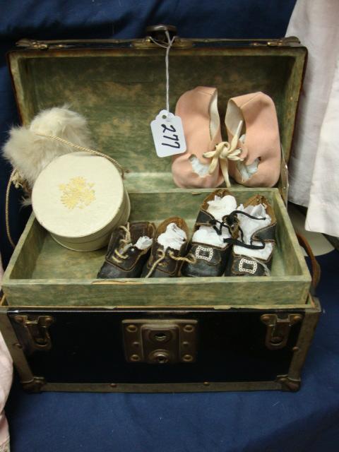 Trunk w/Muff & 3 Pair Vintage Doll Shoes: Trunk w/Muff & 3 Pair Vintage Doll Shoes, 6 1/2" (h) x 10" (l) x 6" (w)
